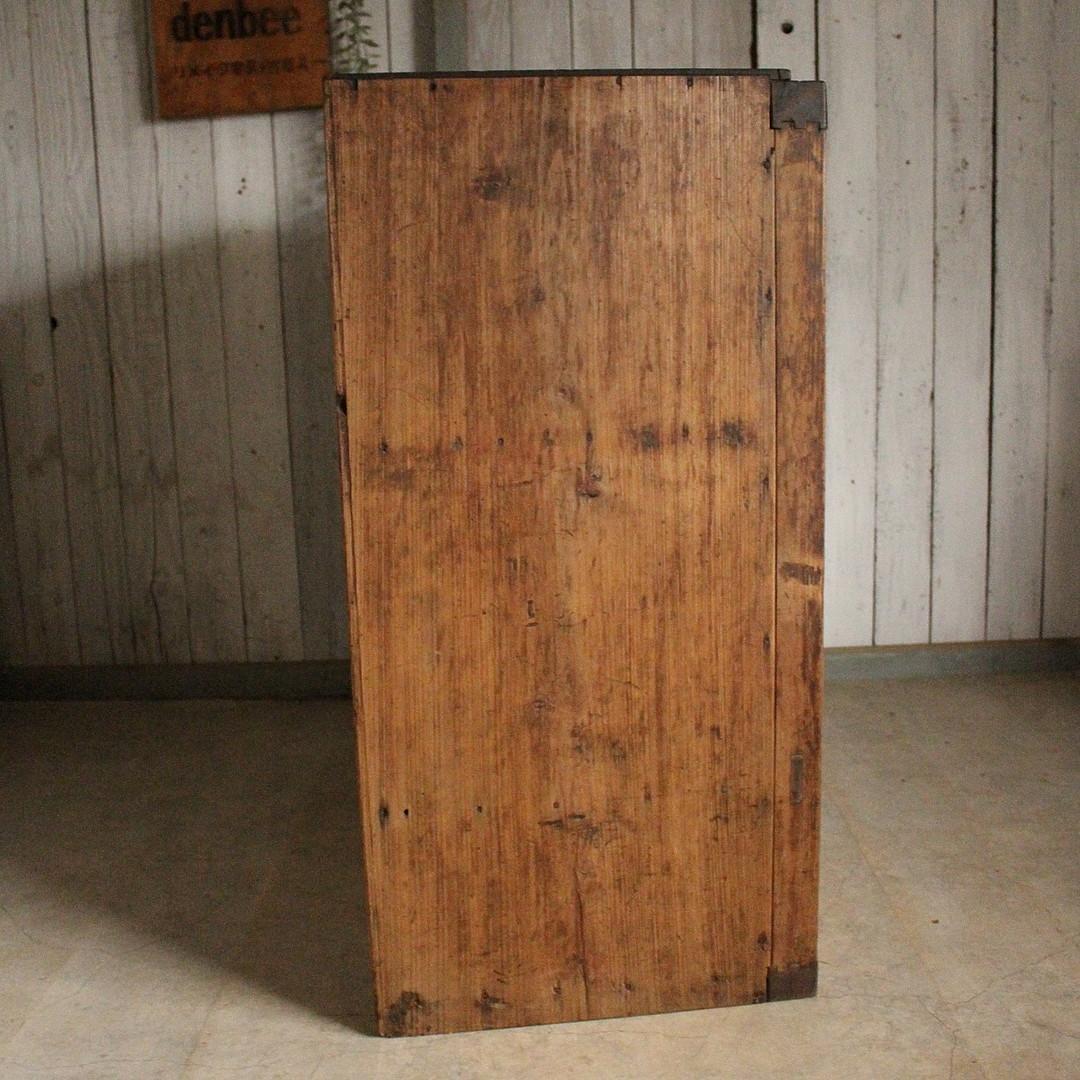 古く味のあるガラス戸棚　木製引き出し　食器棚　水屋　カウンター　古家具