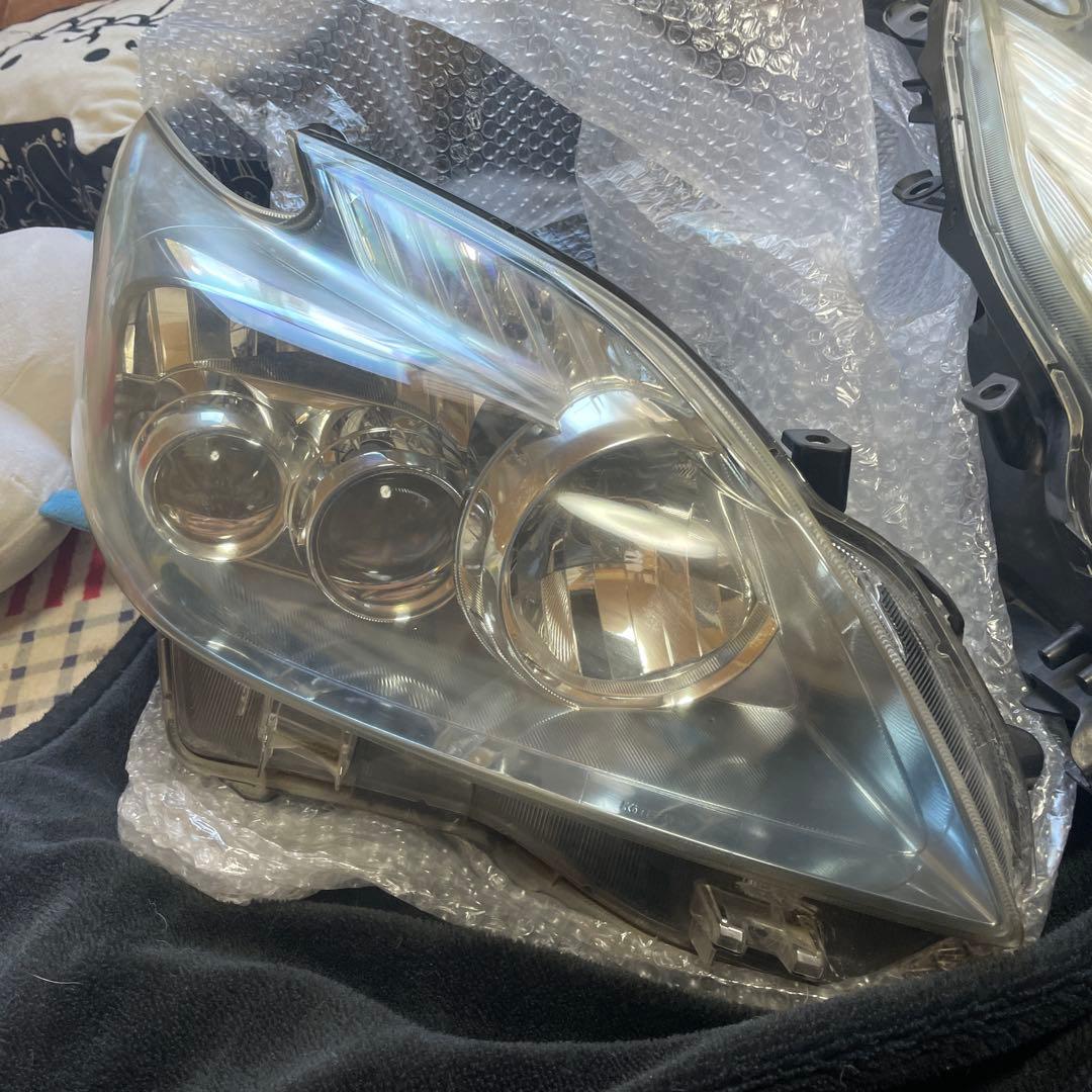 30 前期　プリウス LED ヘッドライト 左右セット コンピューター付き
