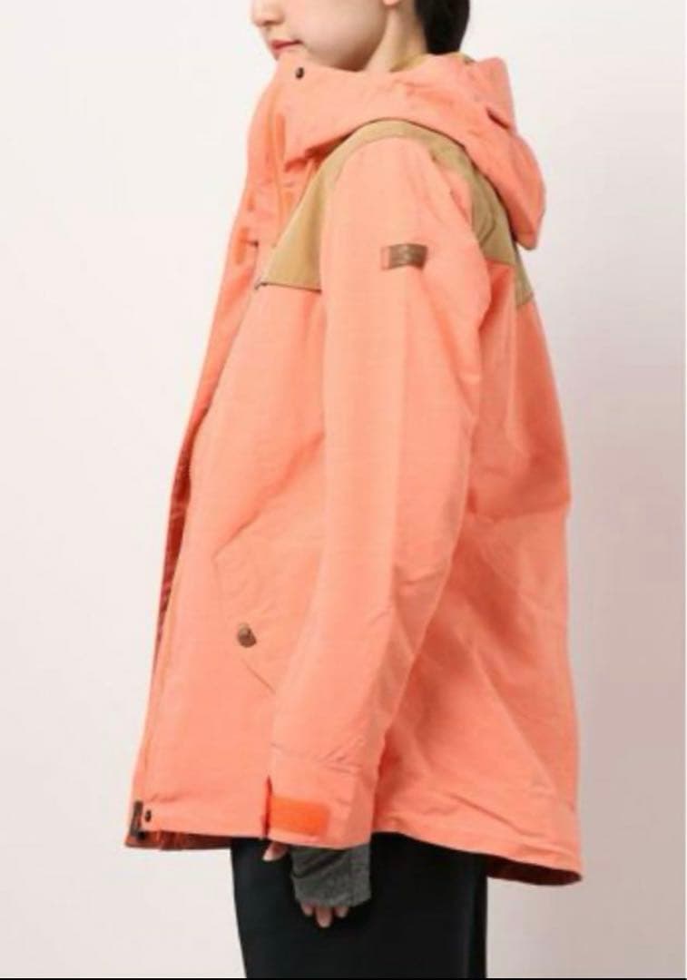 美品ROXY　スノーボードウェア M マウンテンジャケット　サーモンピンク