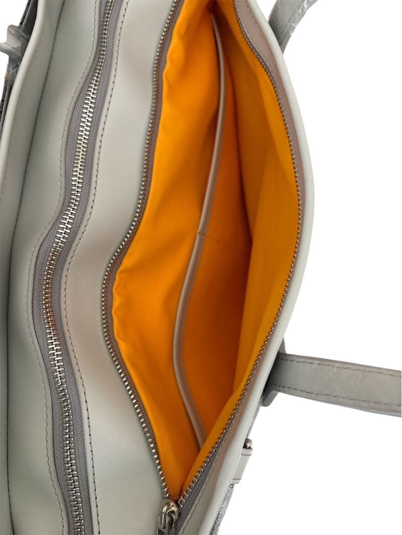 【新品、未使用】レザレクション　トートバッグ グレー