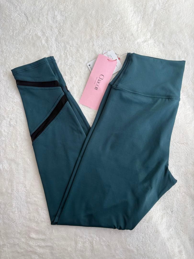 【新品】吸汗速乾レギンス S ホットヨガ 緑 メッシュ Chacott