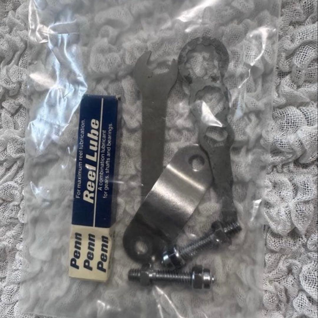 PENN International II 30TW ゴールドリール