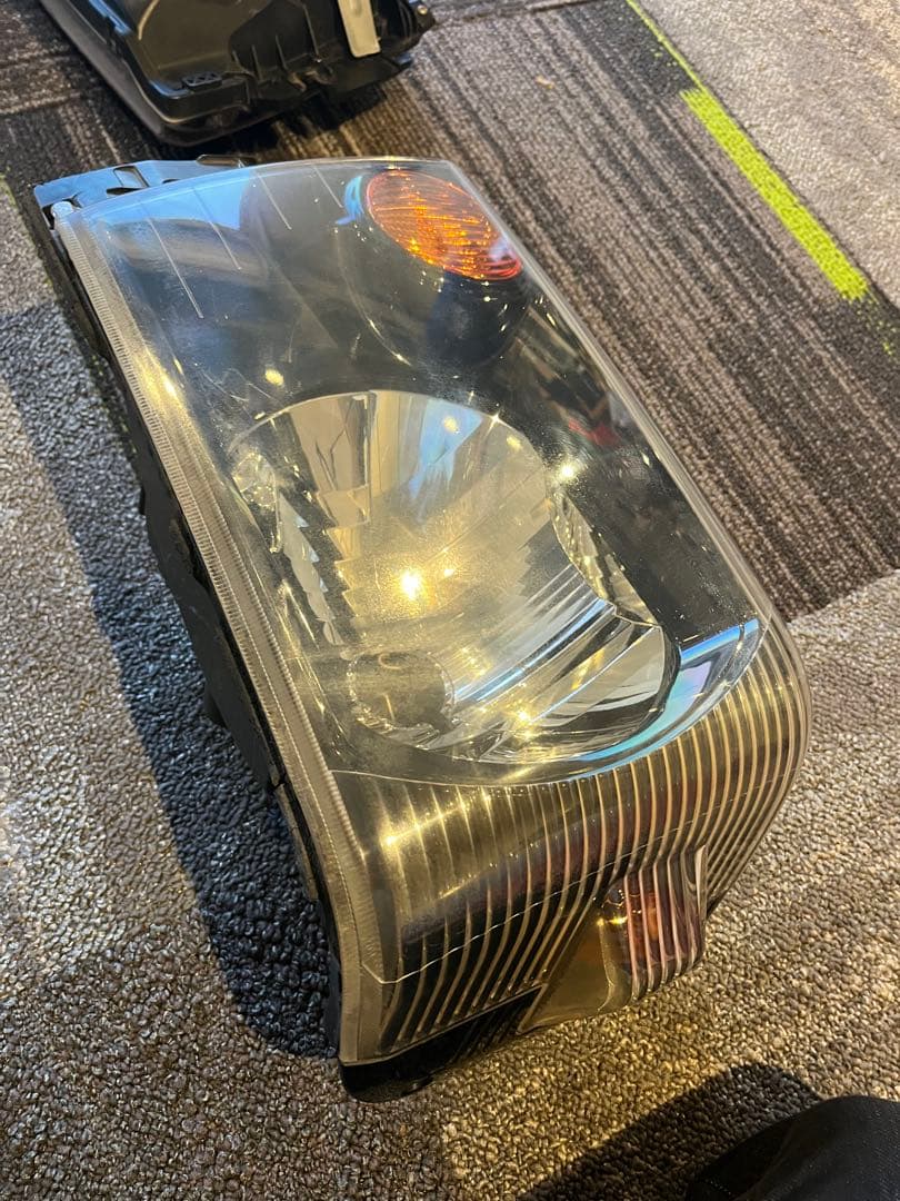 ◯三菱　ミニキャブ　U61 U62 ヘッドライト車検用など◯