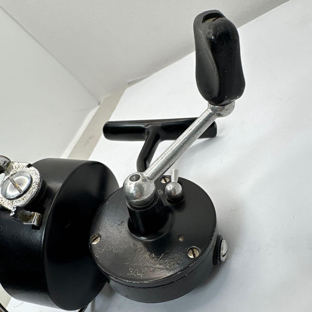 ガルシア Mitchell 304 スピニングリール