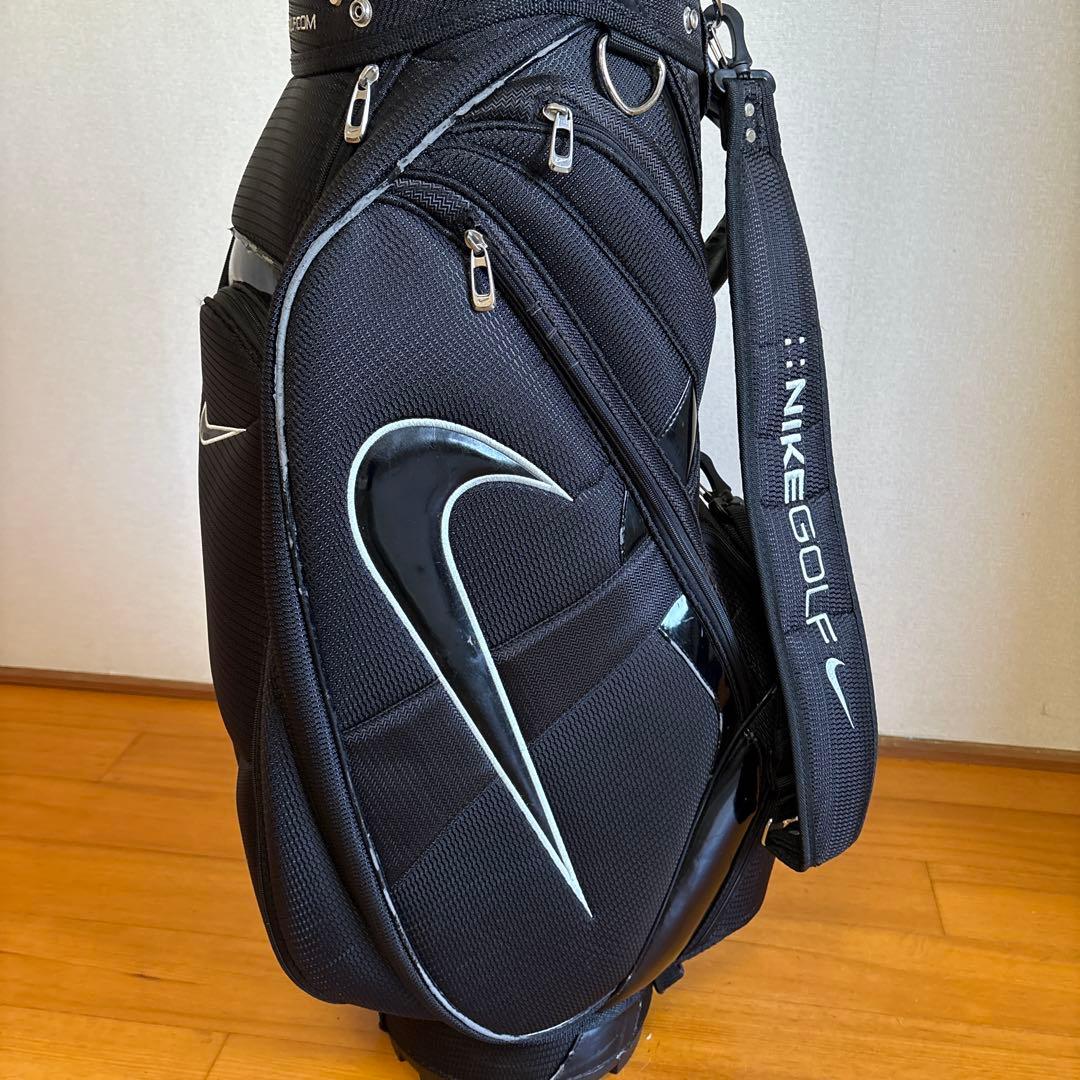 NIKE ナイキ　キャディバッグ ブラック フード無
