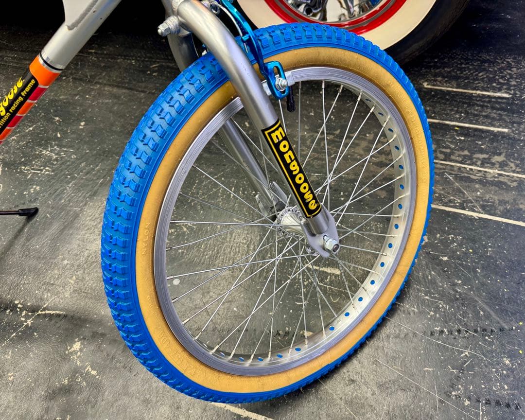 引き取り限定mon カリフォルニアスペシャル中古車