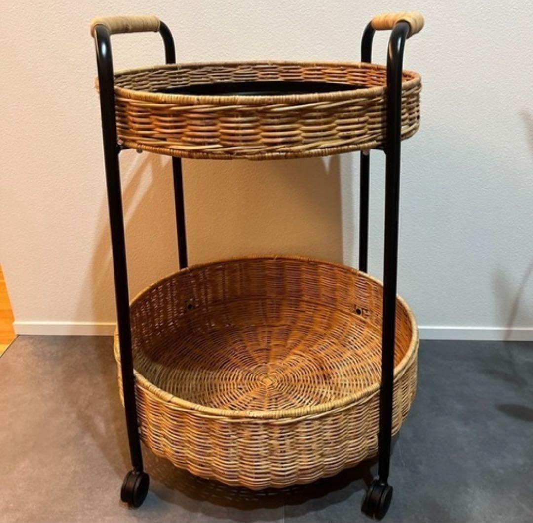 IKEAイケア　ルッバン　ワゴンテーブル　引き取りも可能