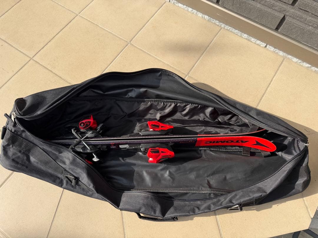 ATOMIC REDSTER J2 90cm スキー板(ケース付き)