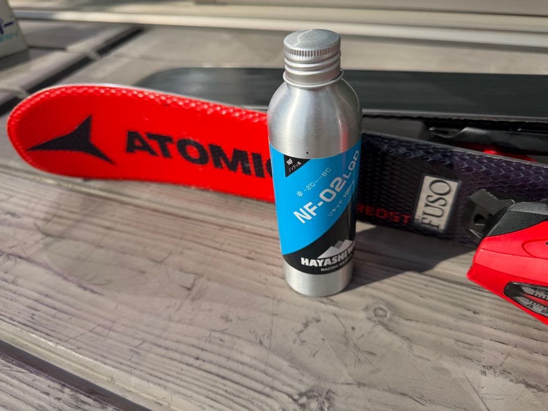 ATOMIC REDSTER J2 90cm スキー板(ケース付き)