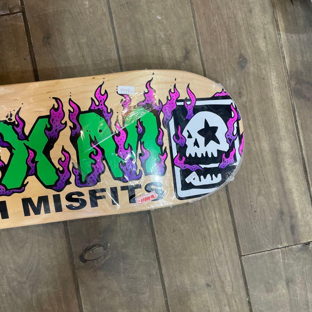 MAGICAL MOSH MISFITS スケートボードデッキ