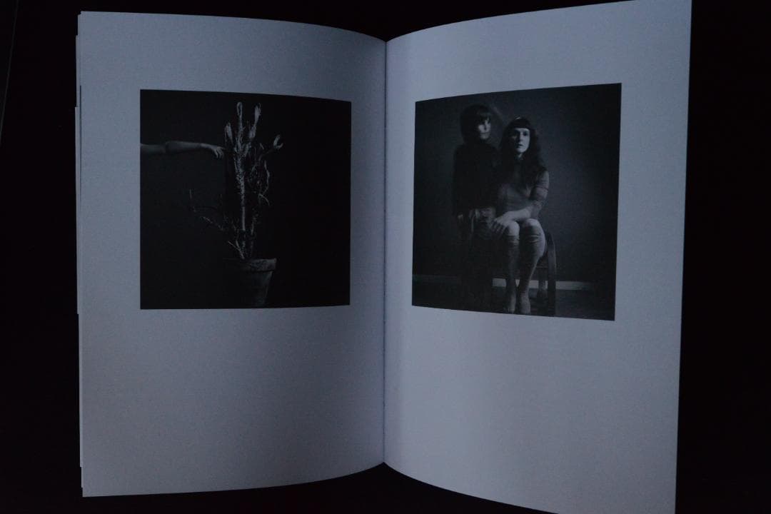 【Anne De Gelas：L'amoureuse】★著者サイン入り