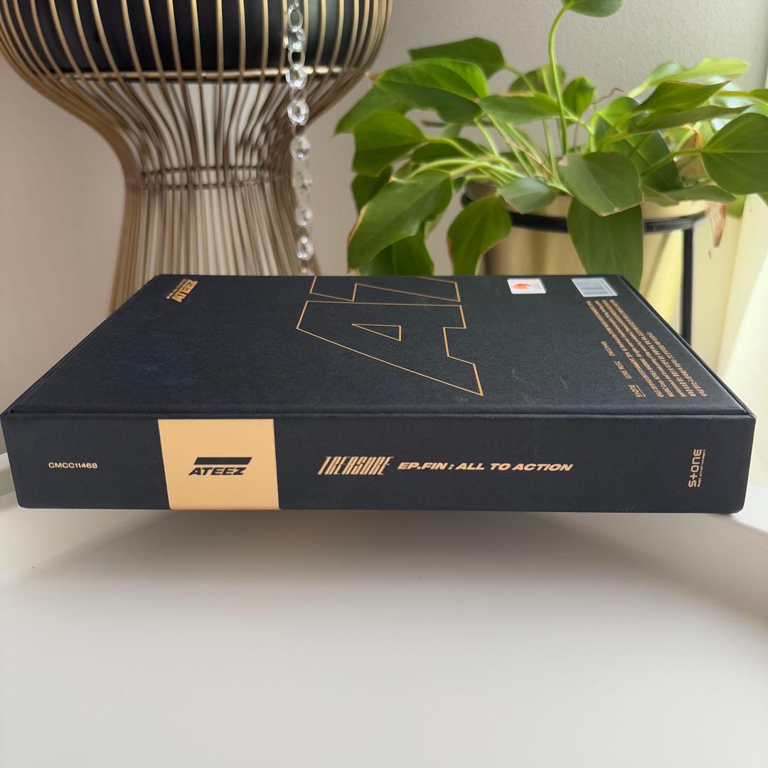 ATEEZ TREASURE EP.FIN：ALL TO ACTION 黒