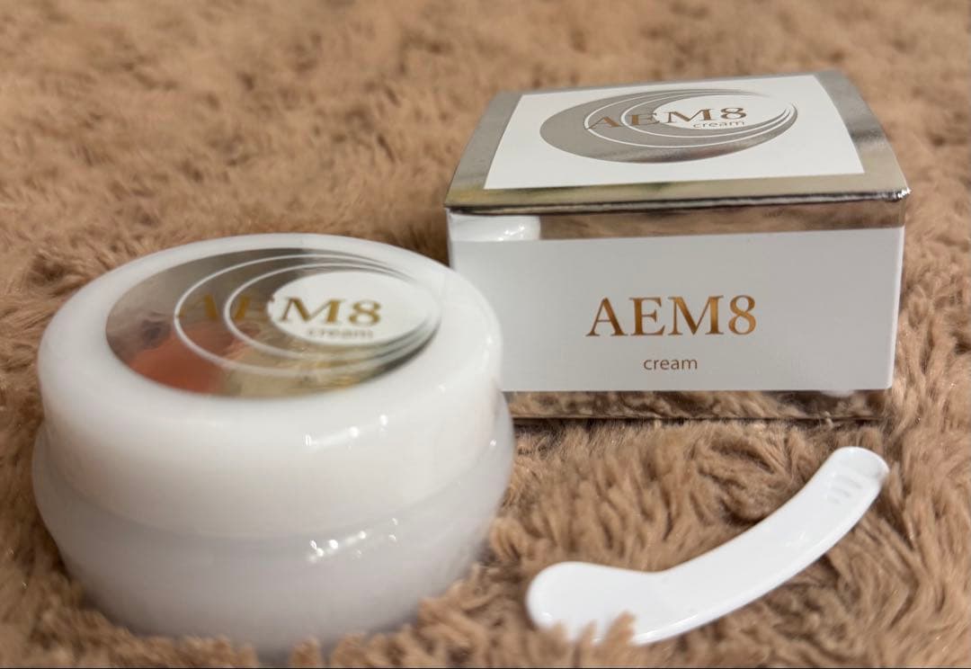 【新品】AEM8クリーム　28g 卵殻膜のチカラ　上げる　伸ばす　スパチュラ付