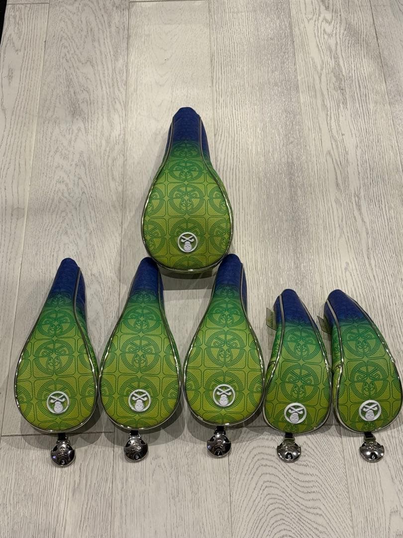 マークアンドロナ　キャディーバック キムタクモデル