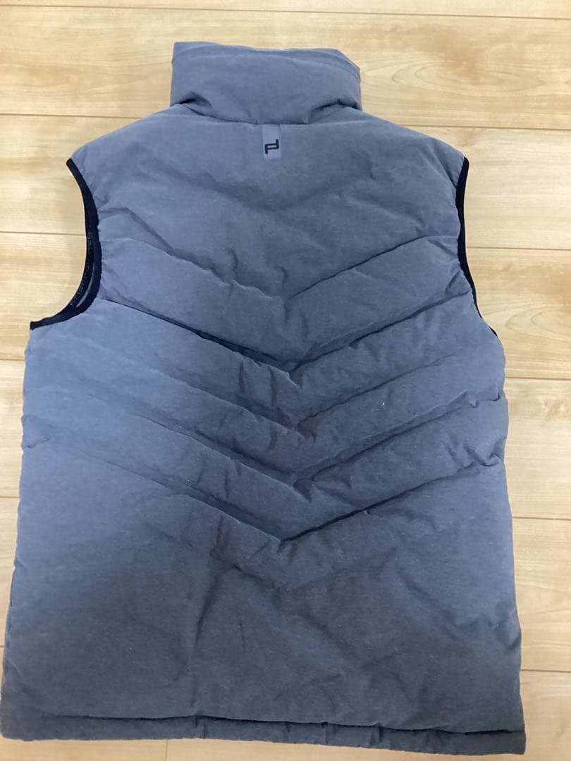 ポルシェデザイン 厚手 ベスト グレー M