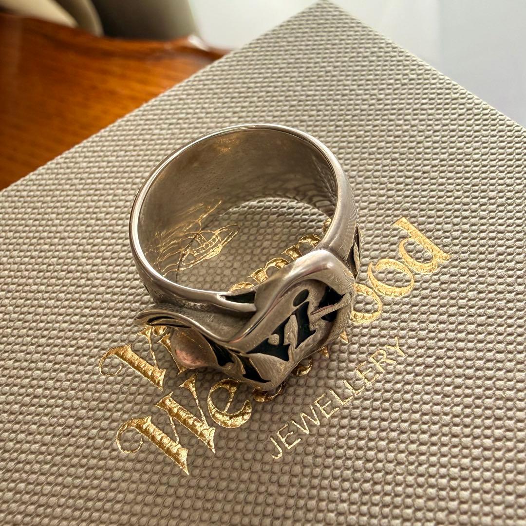 旧型正規品Viviennewestwoodベルトリング M