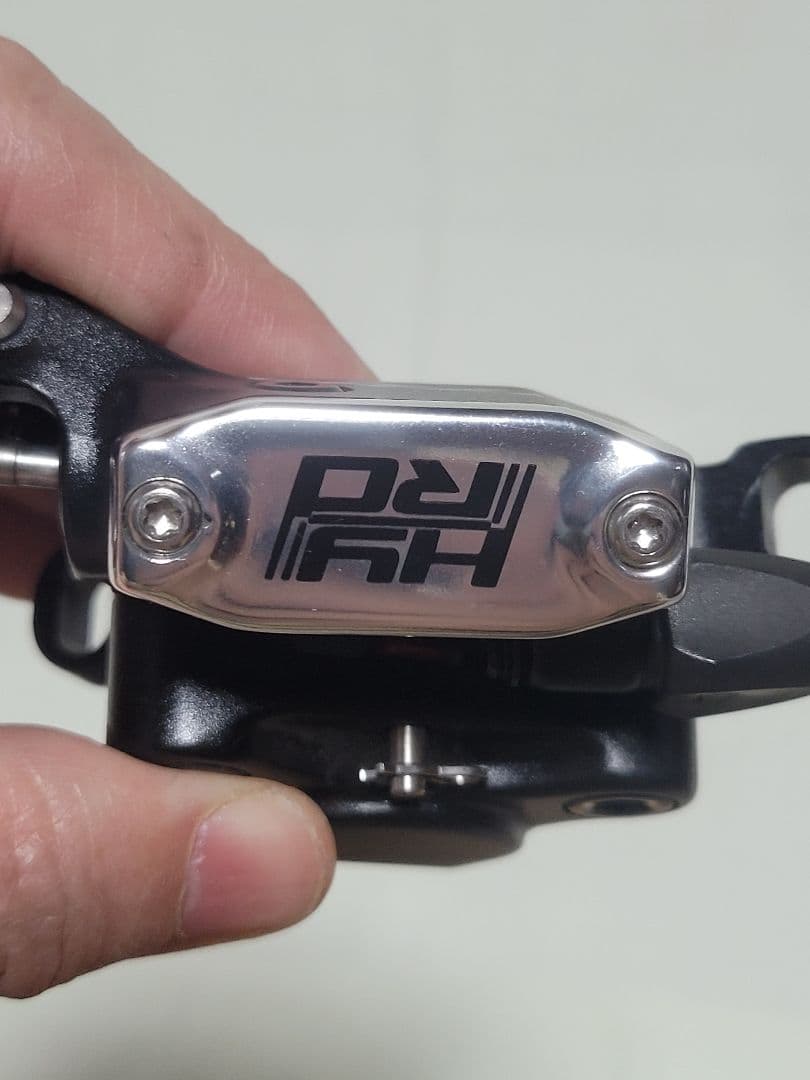 TRP HY/RD 自転車デイスクブレーキキャリパー