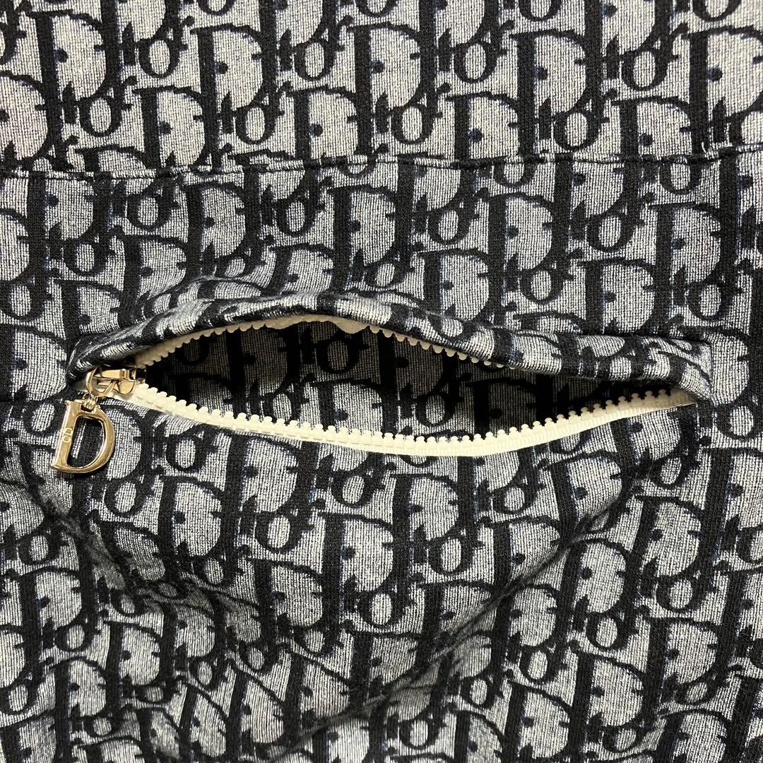 希少 大人気 ChristianDior パーカー 入手困難 フランス製 高級感