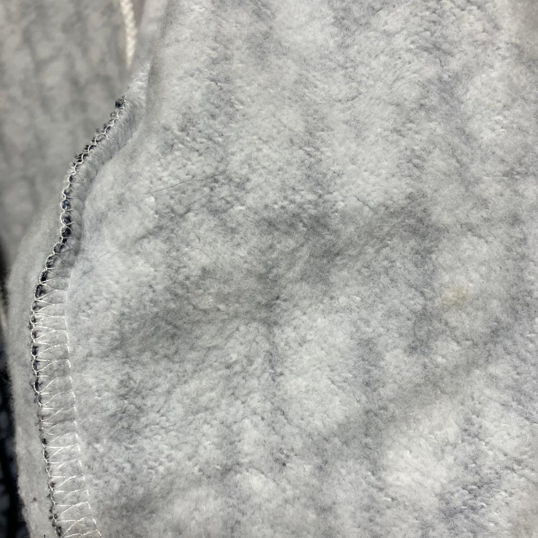 希少 大人気 ChristianDior パーカー 入手困難 フランス製 高級感