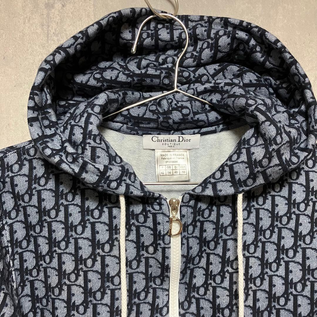 希少 大人気 ChristianDior パーカー 入手困難 フランス製 高級感