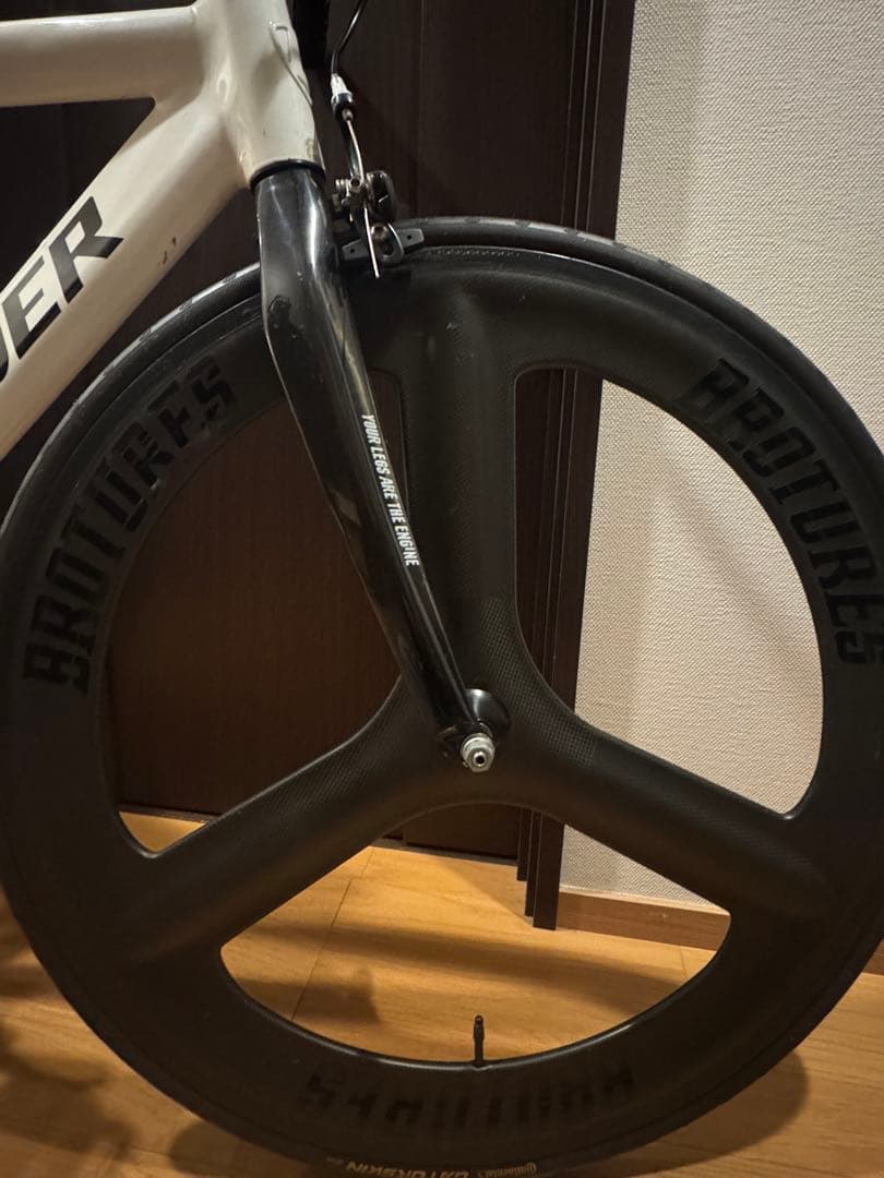 BROTURES T3 カーボンホイール　フロント、リア前後セット　タイヤ付き