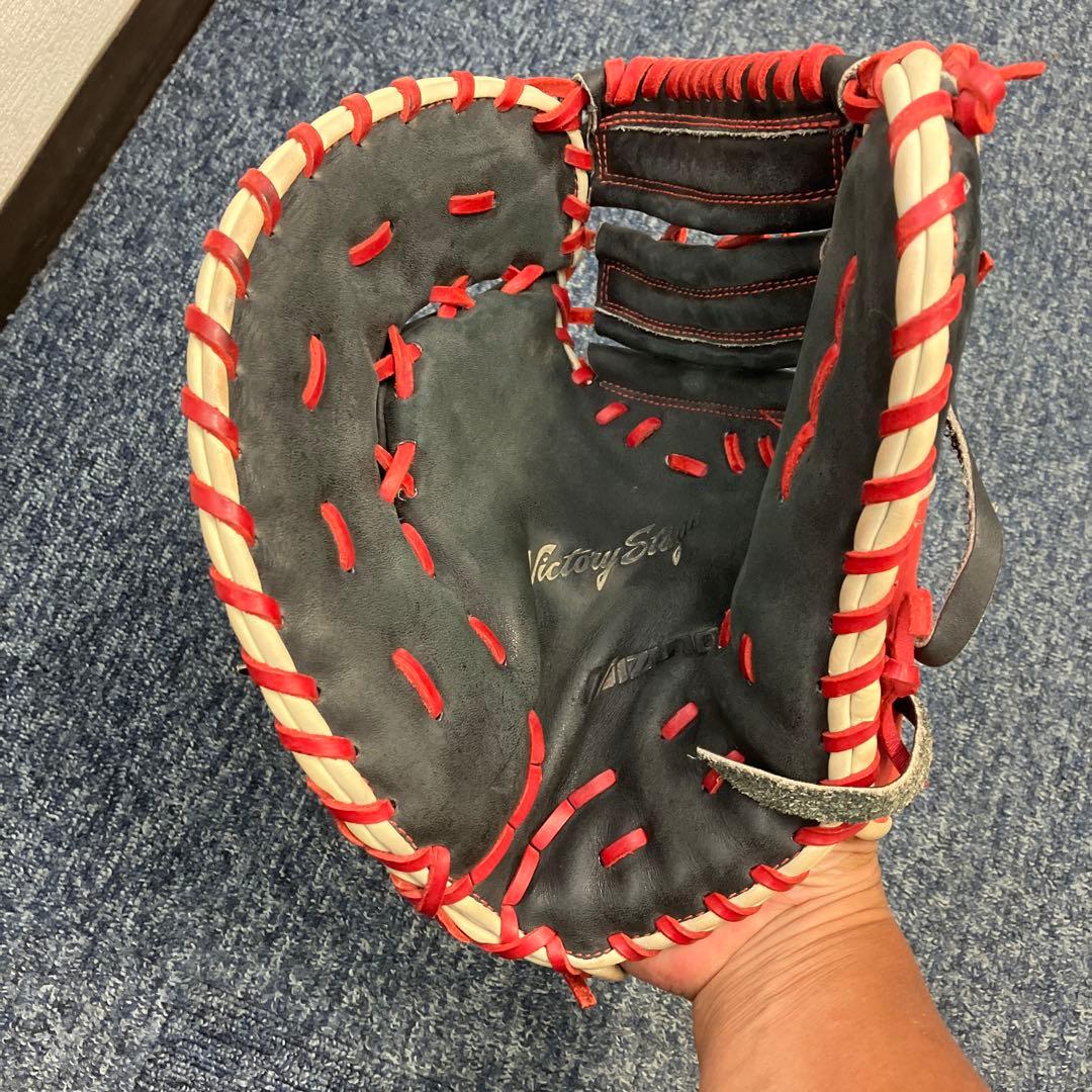 Mizuno 軟式グローブ 黒/赤ファーストミット