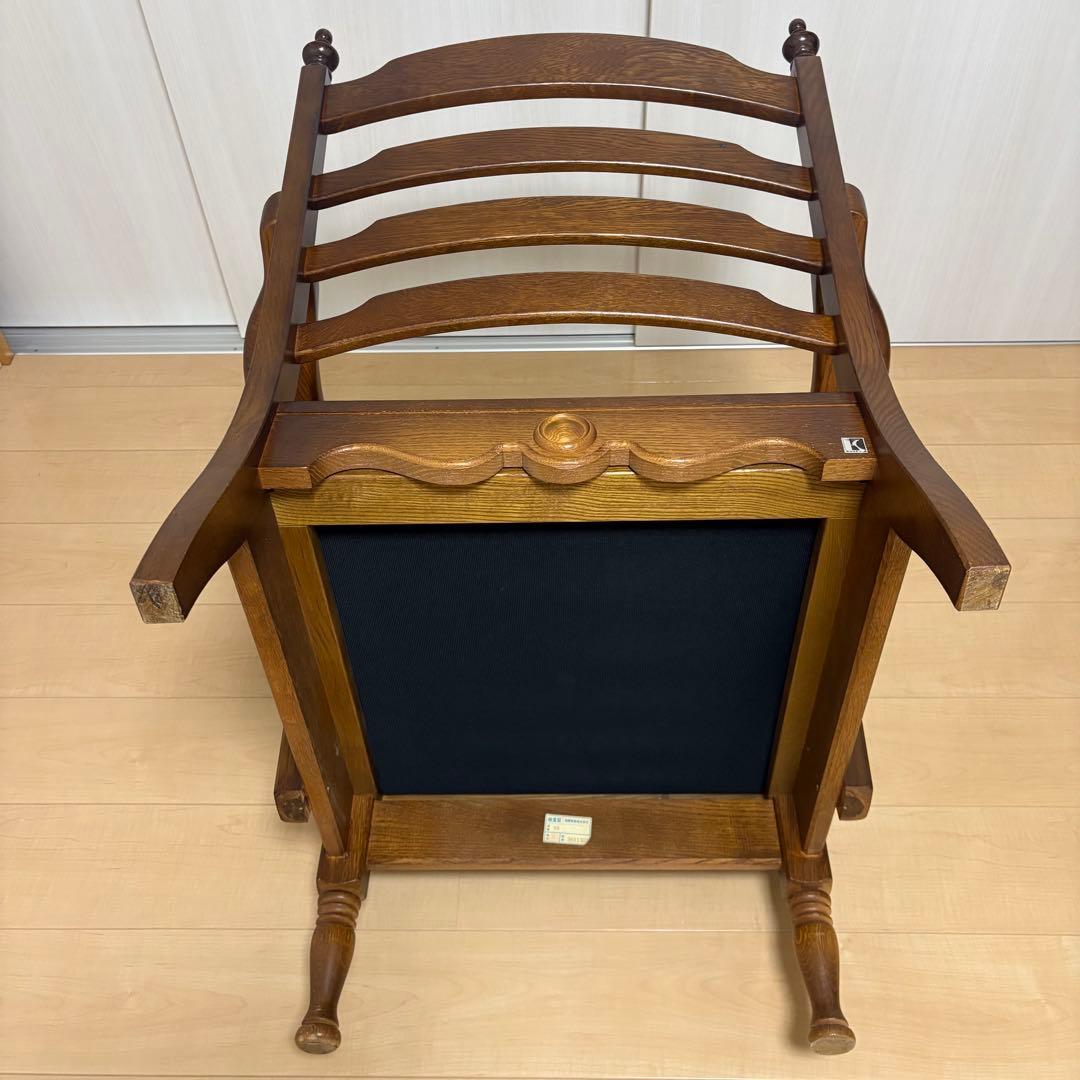 【美品】飛騨産業 キツツキマーク アームチェア 花柄クッション