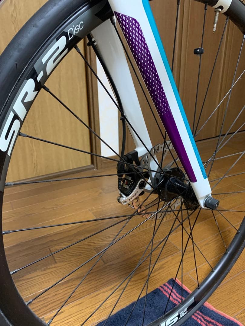 LivのAVAILADVANCED3 のxxsサイズ