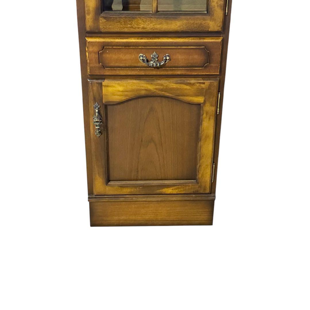 HR636 【美品】希少デザインkarimoku コロニアルスリムカップボード