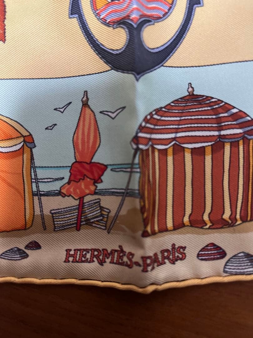 HERMÈS ノルマンディー ビーチ スカーフ 45✖️45