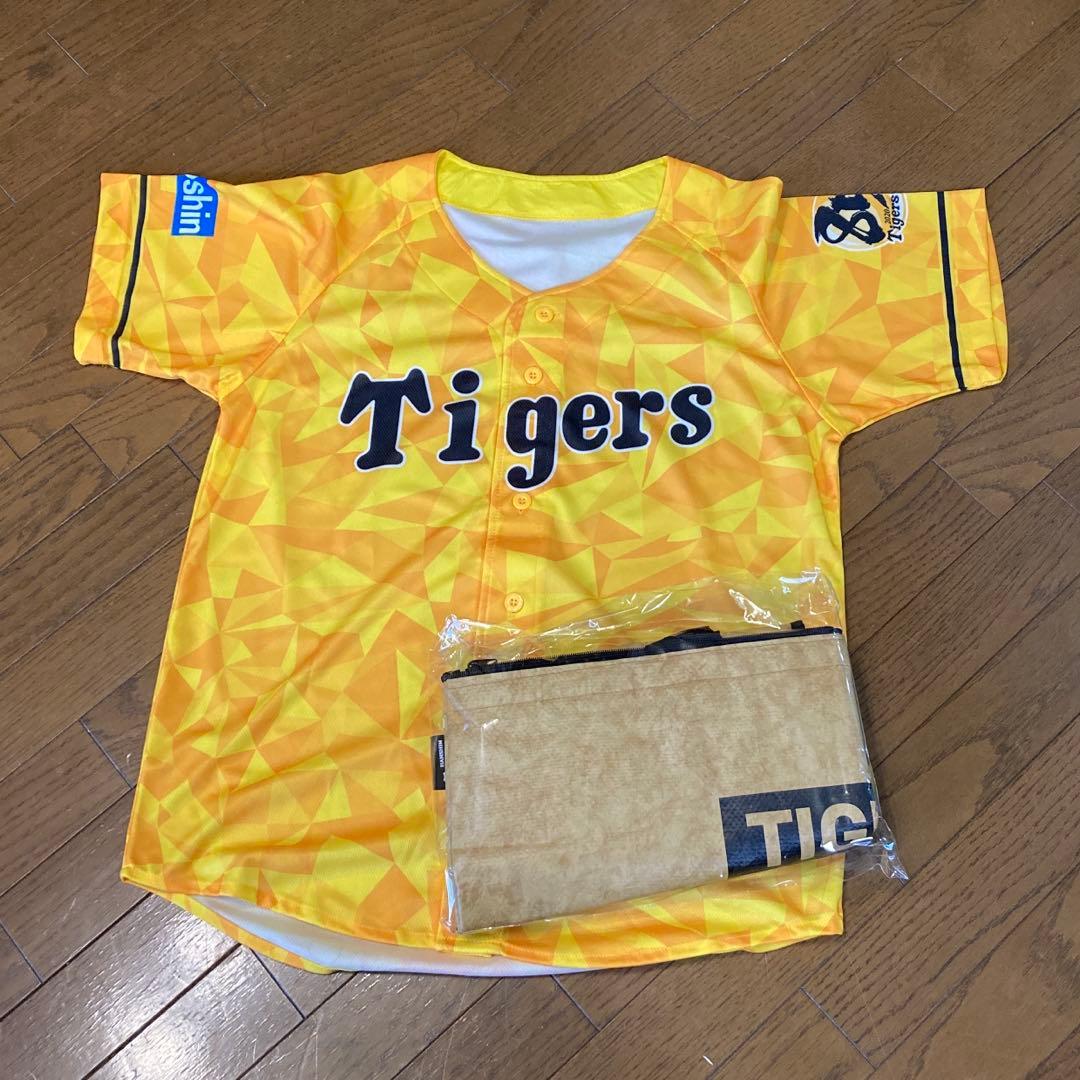 阪神タイガース　セミオーダースタジアムジャンパー　未使用　Lサイズ　おまけ付き