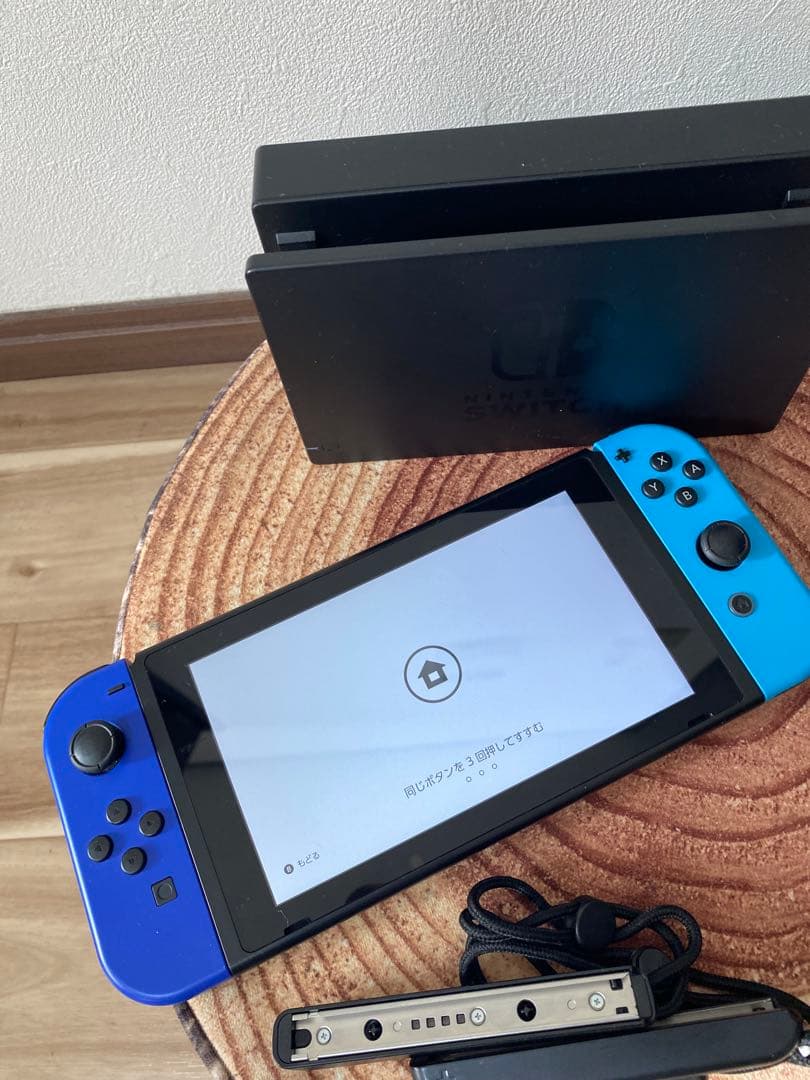 Nintendo Switch ニンテンドースイッチ本体BLU/NBLU 箱無し