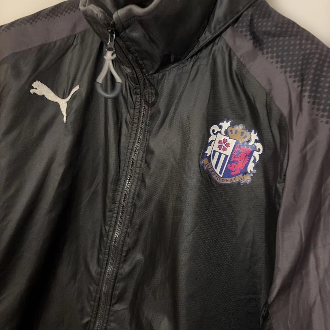 セレッソ大阪　PUMA ナイロンジャケット　中綿ウインドブレーカー　フード付　M