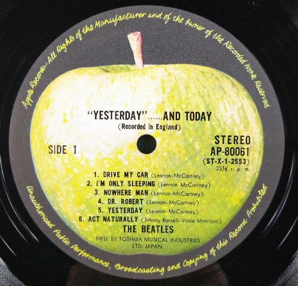 中古レコード　ビートルズ　イエスタデイ・アンド・トゥデイ