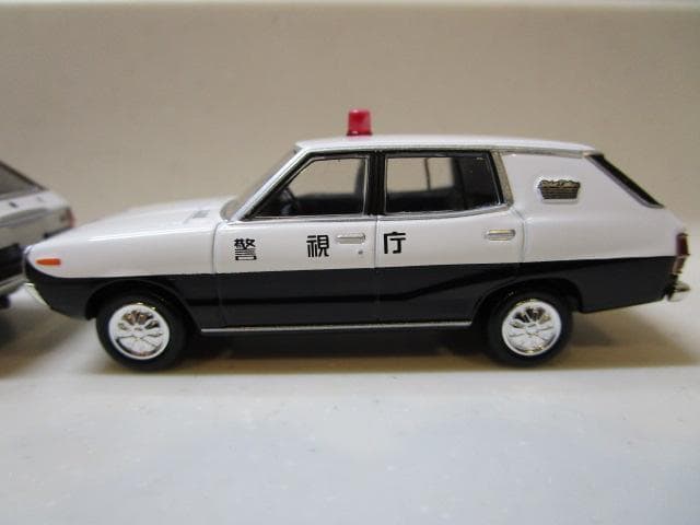 トミカLVネオ/新品未開封トミカショップニッサンスカイラインバン パトロールカー