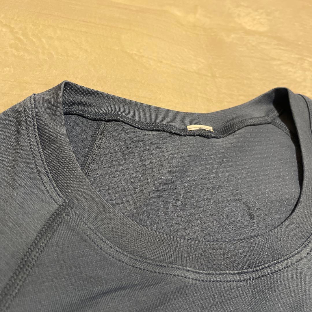 ルルレモン　swiftly2.0 ヨガウェア Tシャツ　超美品
