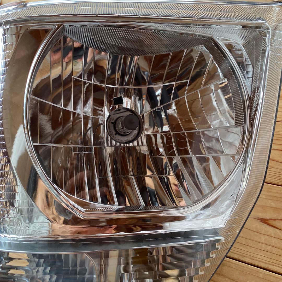 S*8様 スズキ CARRY ヘッドライトセット 未使用　2〜3年前のモデル　レ