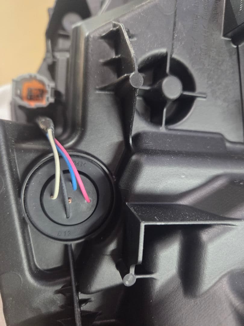 OT さん専用 日産 デイズ 右側ヘッドライト LAMP ASSY RH