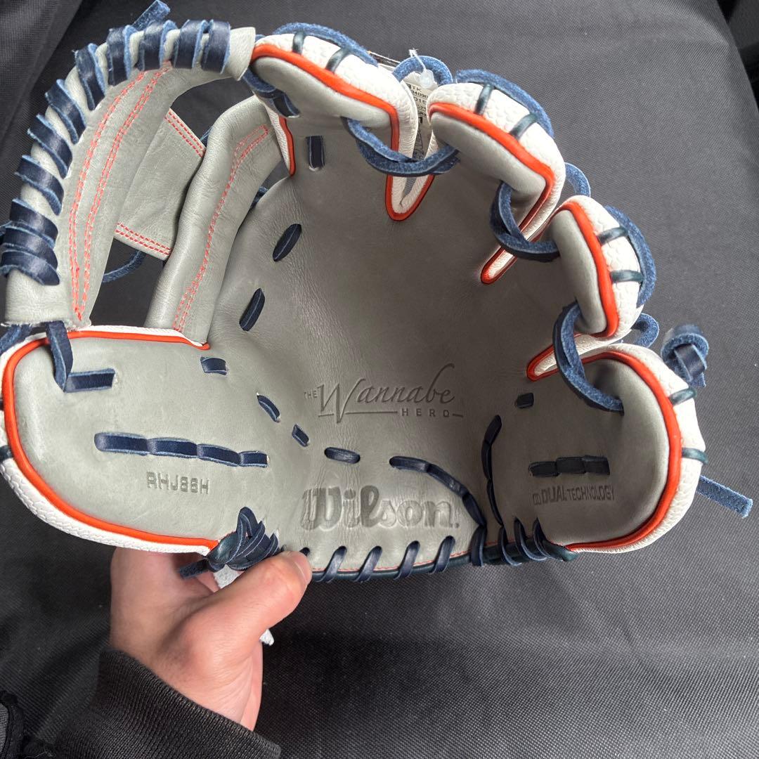ウイルソン　野球 一般軟式グローブ 内野手 ワナビーヒーローDUAL内野手用86