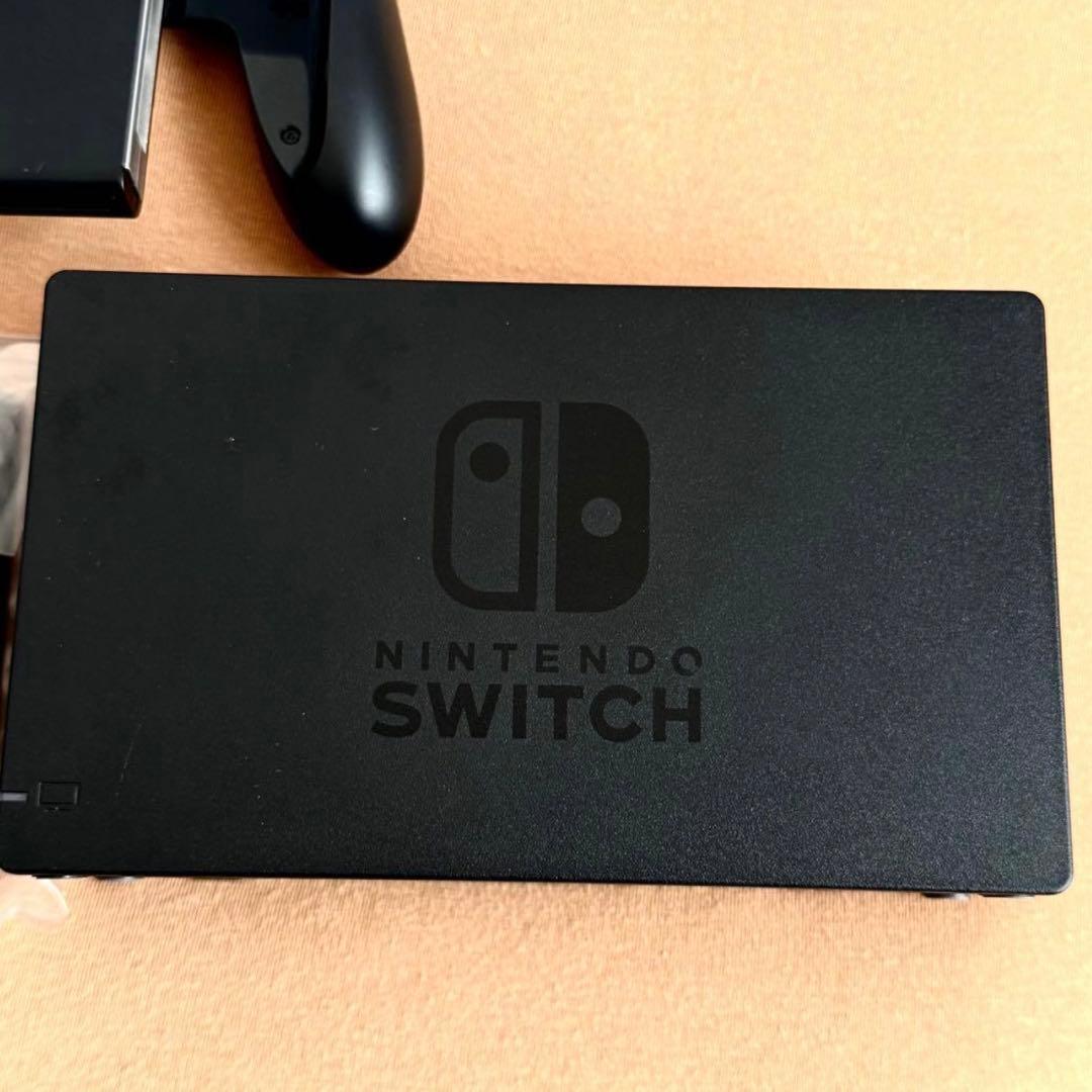 Switch Nintendo グレー　本体