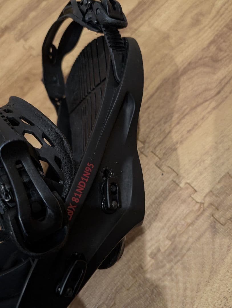 FLUX XF サイズＭ−Ｌ ビンディング