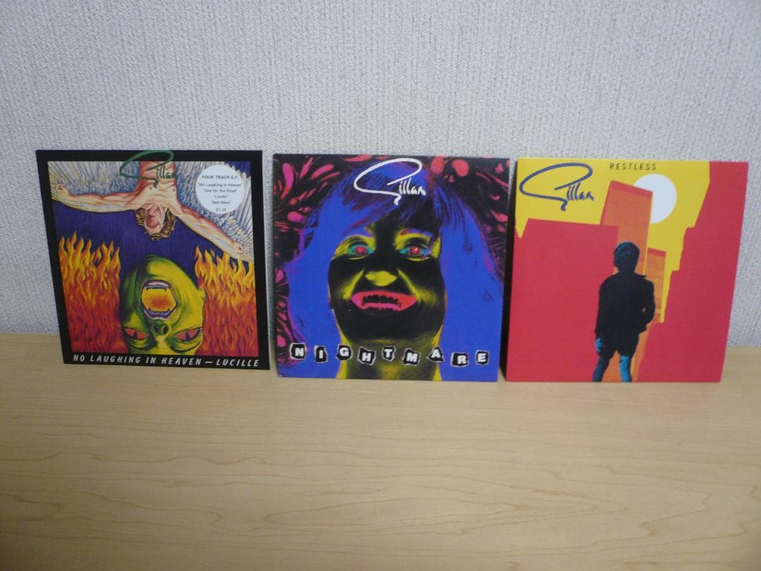 【紙ジャケ】GILLAN「THE SINGLES +P (11CDS+DVD）」