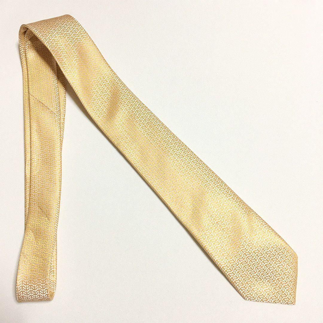 未使用級 エルメス HERMES ネクタイ シルク100% オレンジ系 総柄