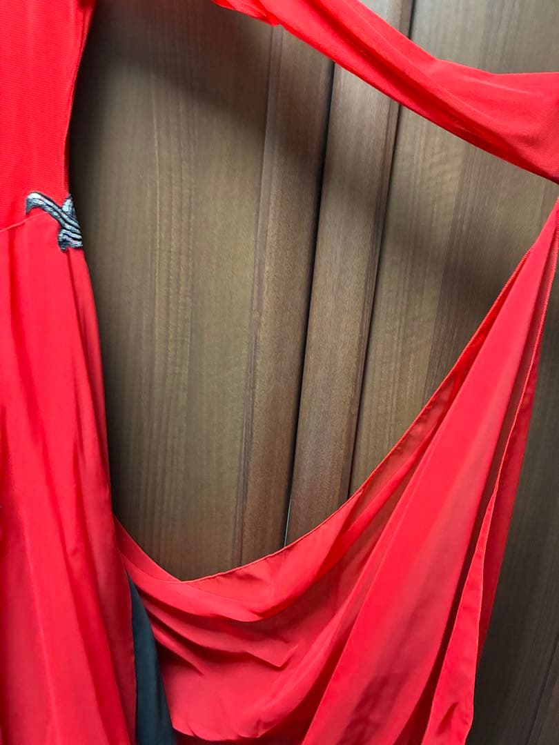 社交ダンススタンダードドレス　赤　黒