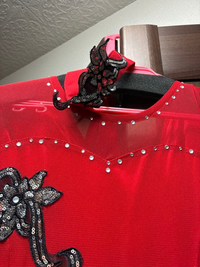 社交ダンススタンダードドレス　赤　黒