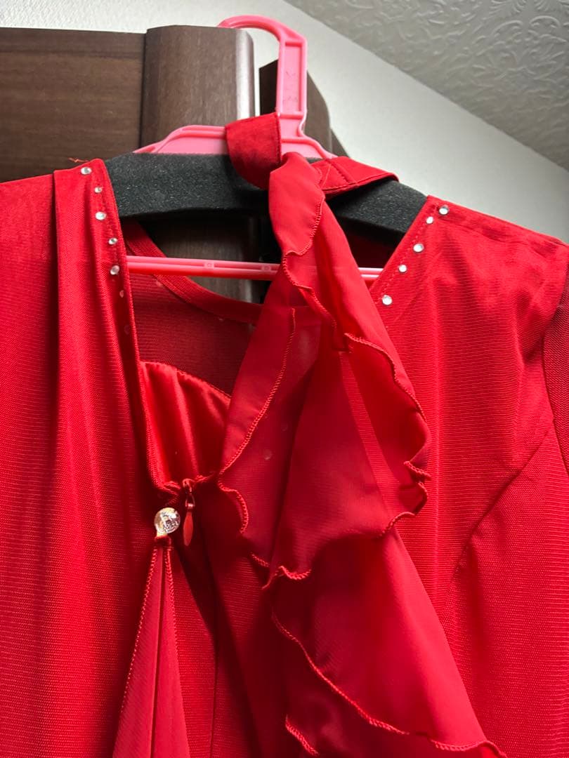 社交ダンススタンダードドレス　赤　黒