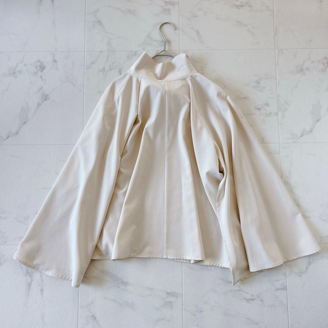 新品タグ付き Vin ポイントパールジレ ems ボウタイブラウス セット