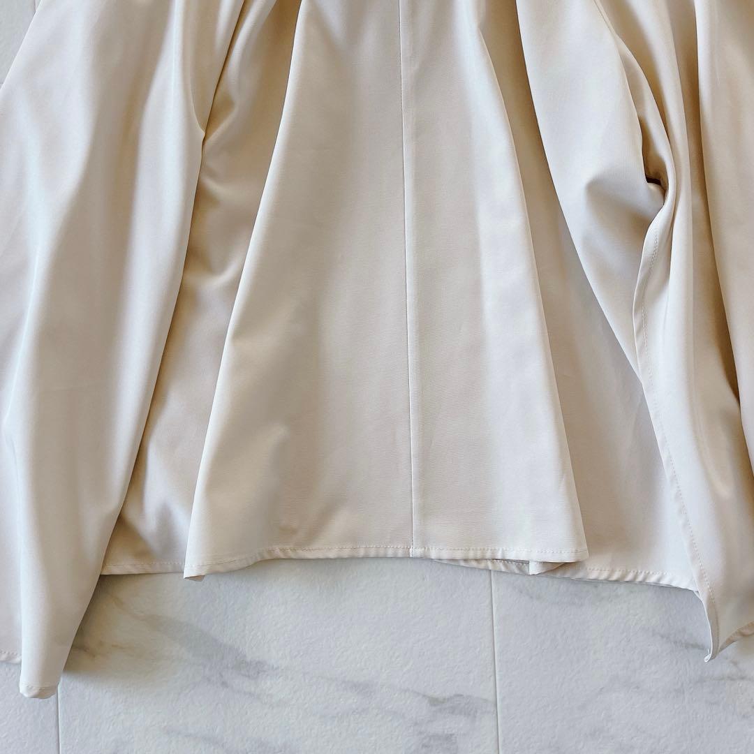 新品タグ付き Vin ポイントパールジレ ems ボウタイブラウス セット