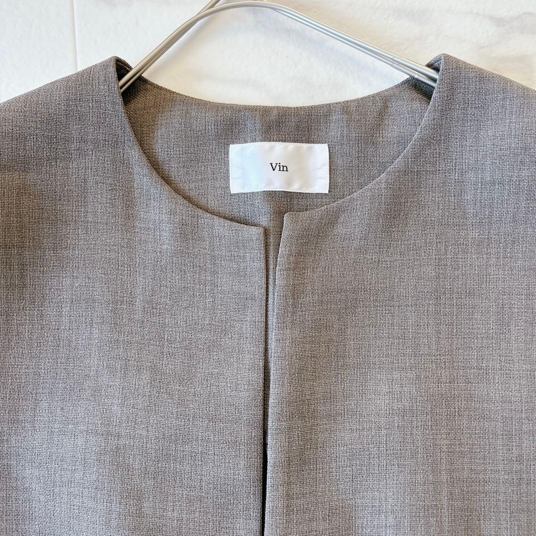 新品タグ付き Vin ポイントパールジレ ems ボウタイブラウス セット