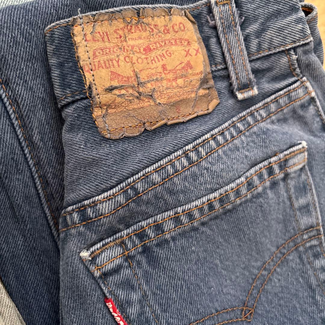 ご*】様 訳あり◎￼Levi's リーバイス ￼デニム USA製 ジーンズ ヴィ